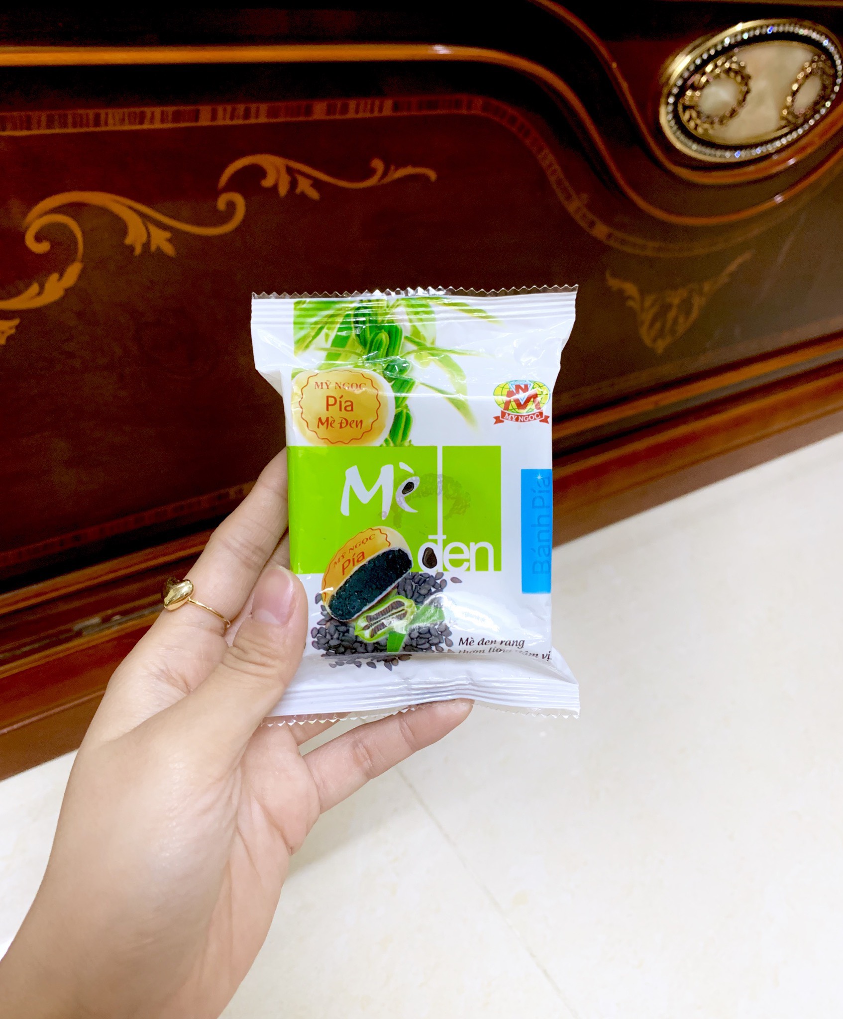 480g - 12 Bánh Pía MINI chay MÈ ĐEN KHÔNG CÓ sầu riêng và trứng muối