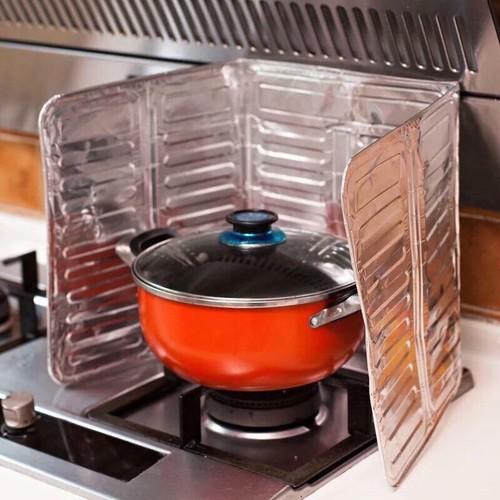 Tấm chắn dầu mỡ nhà bếp tiện lợi