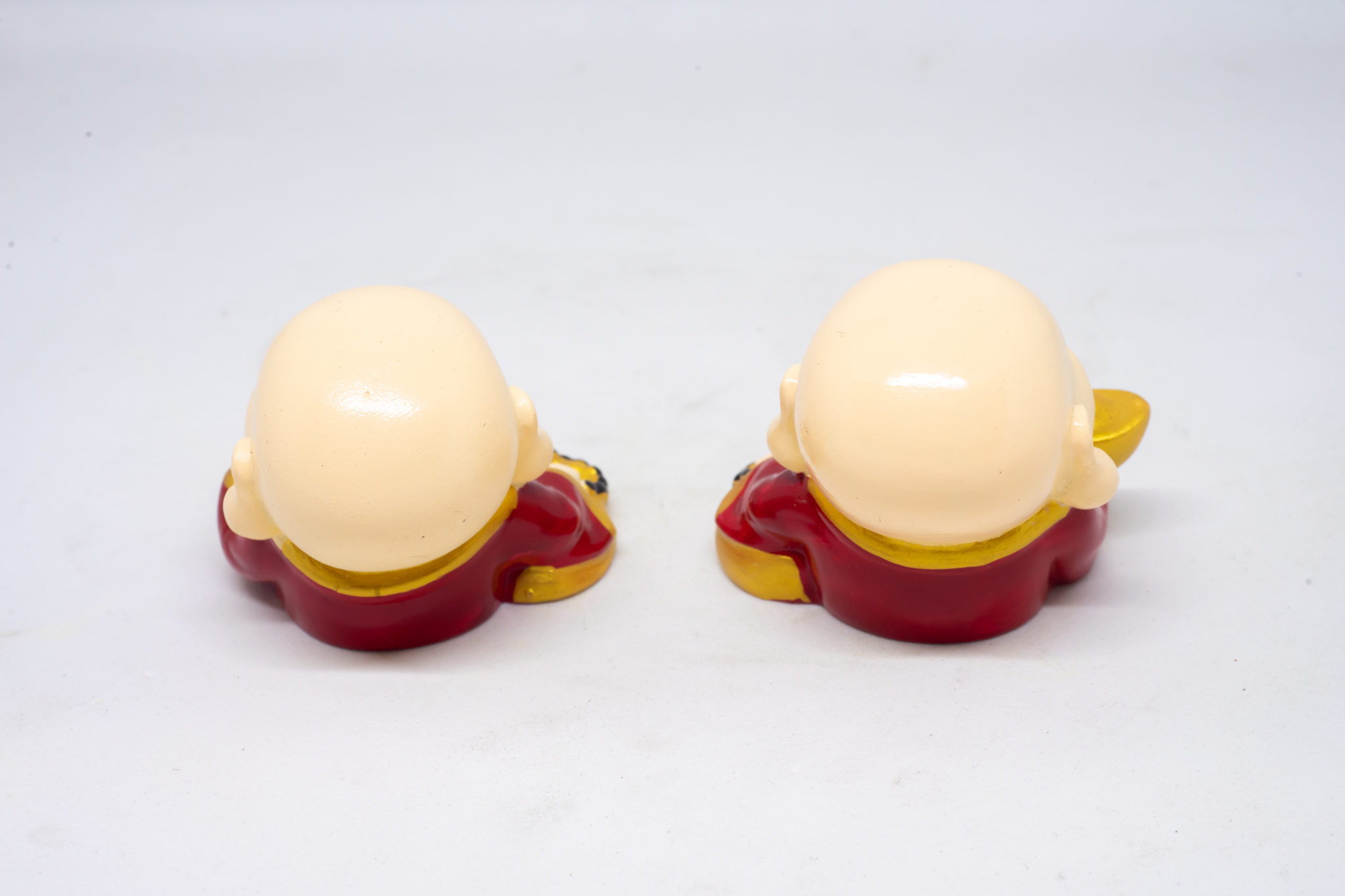 Cặp tượng Di Lặc ngồi trang trí ô tô cao 5cm
