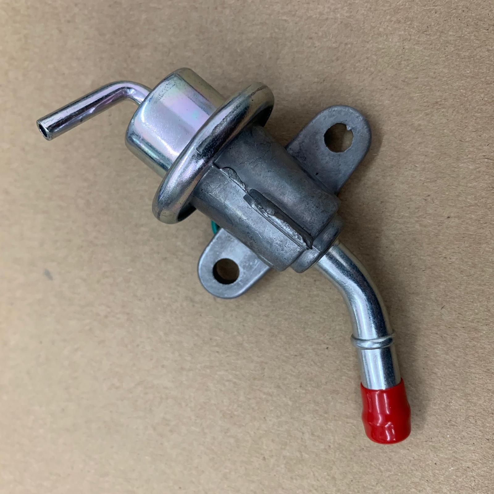 Fuel Pressure Regulator 16740Mbwj32 Spare   for  CBR600F4i