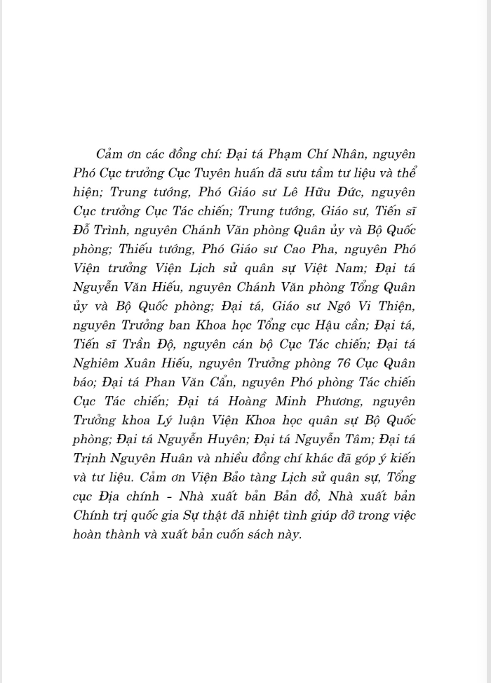 Sách - Tổng Hành Dinh Trong Mùa Xuân Toàn Thắng - Hồi Ức