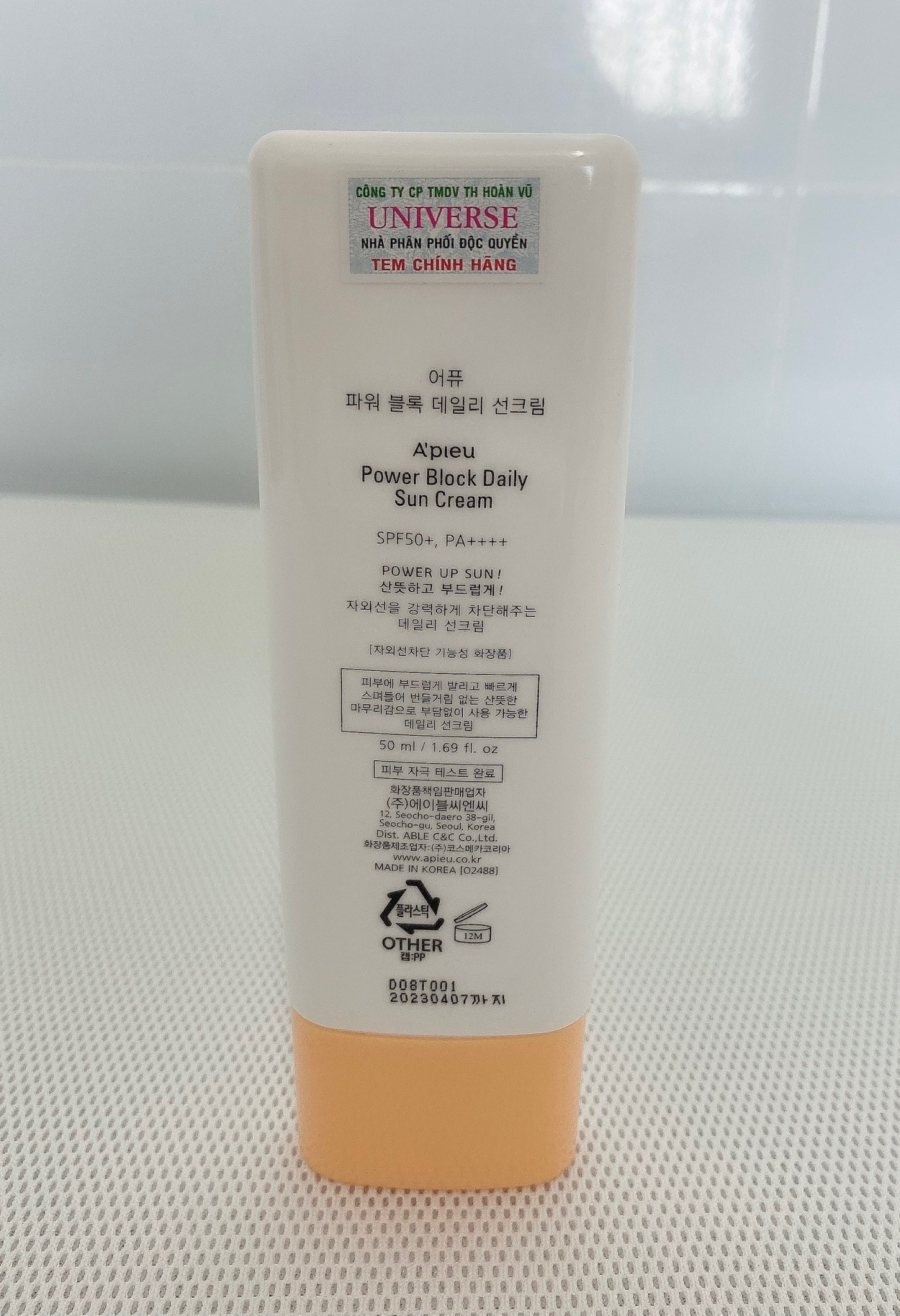 Kem chống nắng A’PIEU Power Lock Daily Sun Cream SPF 50+/PA++++