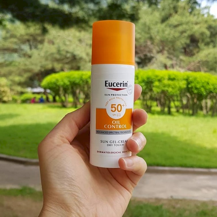 Kem Chống Nắng Kiểm Soát Nhờn cho Da Dầu Eucerin Sun Gel-Creme Oil Control Dry Touch SPF 50 (50 ml)