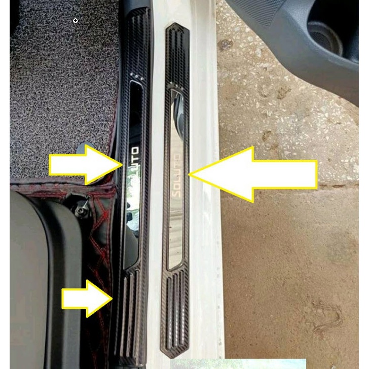 Ốp bậc cửa, Nẹp bước chân trong+ ngoài CARBON xe Kia Soluto 2018- 2023 vân cacbon cao cấp