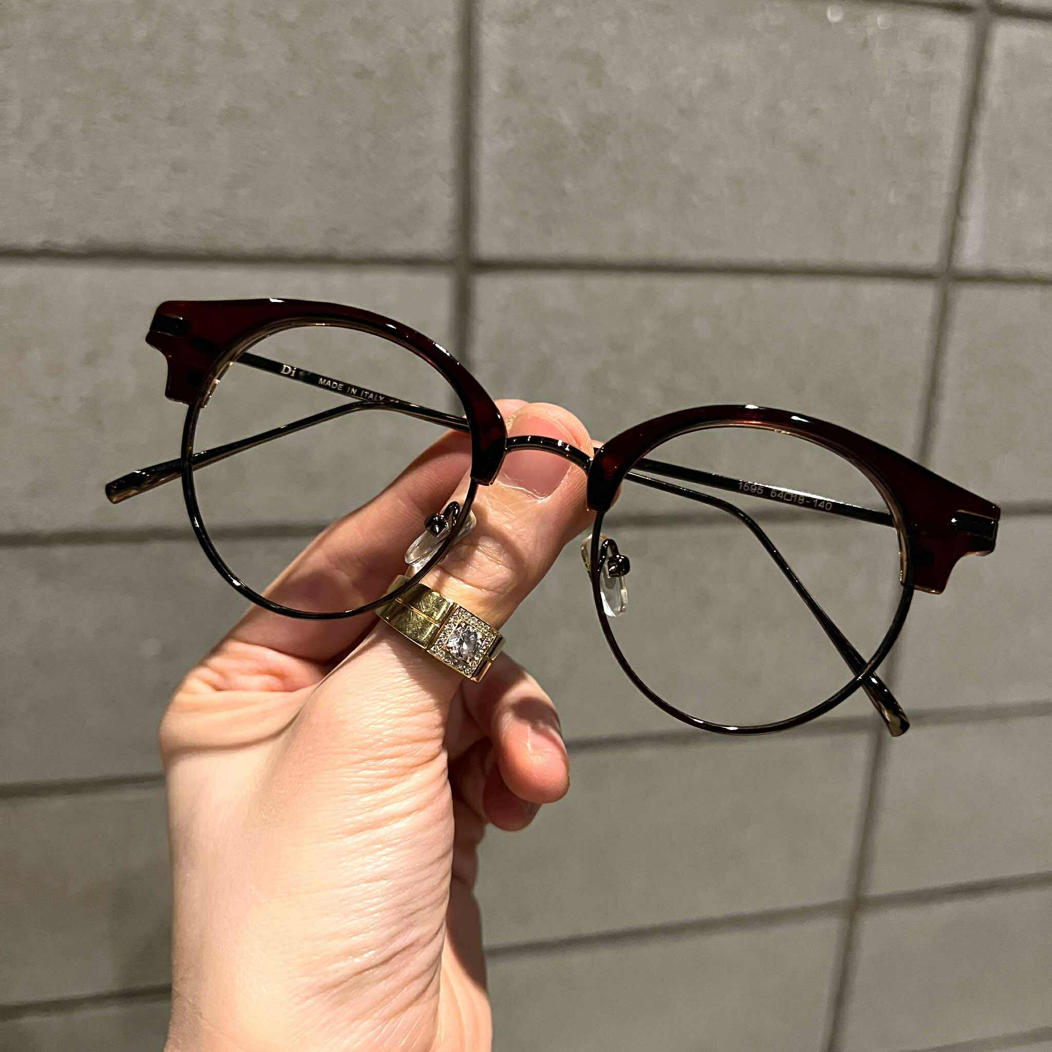 Kính thời trang nam nữ dáng mắt tròn to kim loại