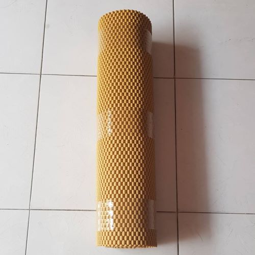 Bộ Thảm Lót Sàn Cao Su 3D Cho Xe Ô Tô 4 - 5 Chỗ Loại 1 - Vàng