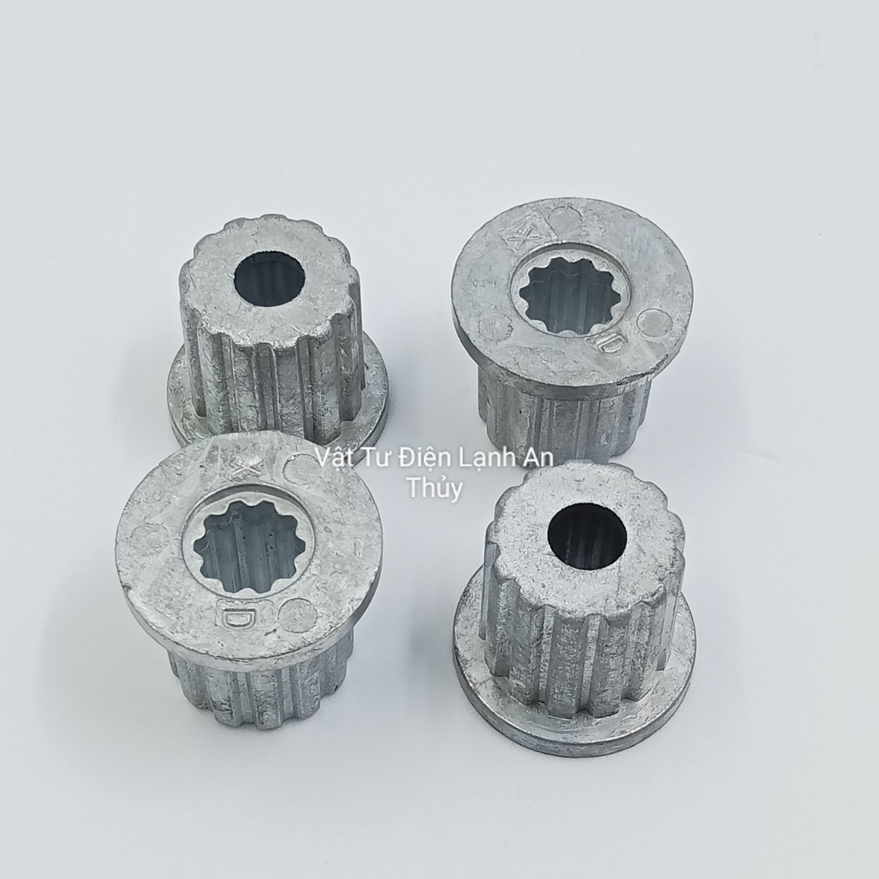 Ốc côn máy giặt cho LG nhỏ 10 răng trong 13 răng ngoài - Ốc mâm máy giặt LG - Ốc côn đóng mâm máy giặt