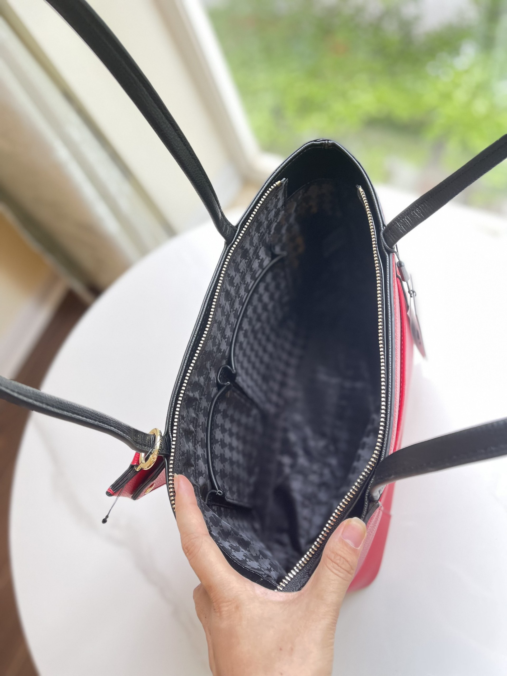 Túi Karl Tote Zip Đỏ