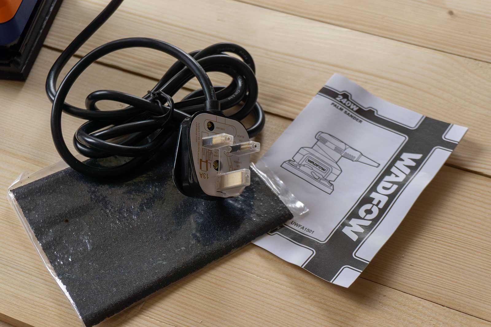 MÁY CHÀ NHÁM VUÔNG 240W WADFOW WFA1501 - HÀNG CHÍNH HÃNG