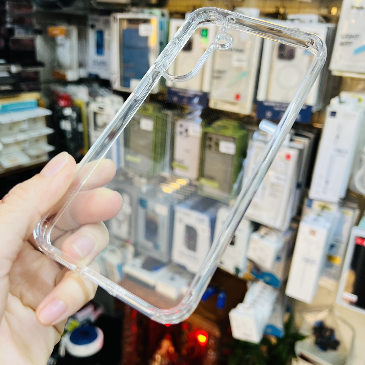 Ốp lưng Likgus trong suốt dành cho Galaxy S23 FE - hàng chính hãng