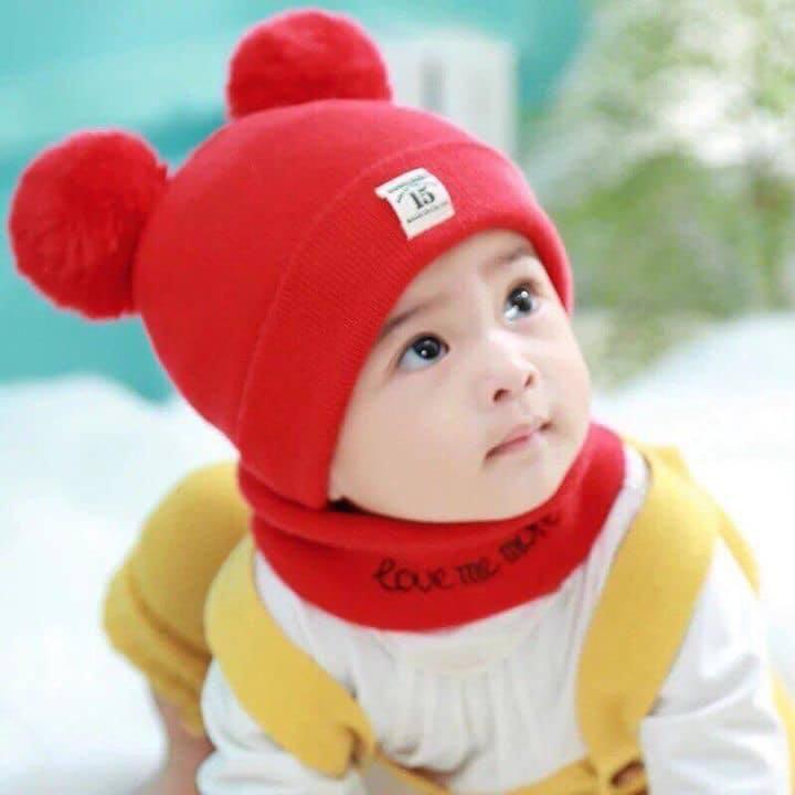 Mũ len hai quả bông kèm khăn ống