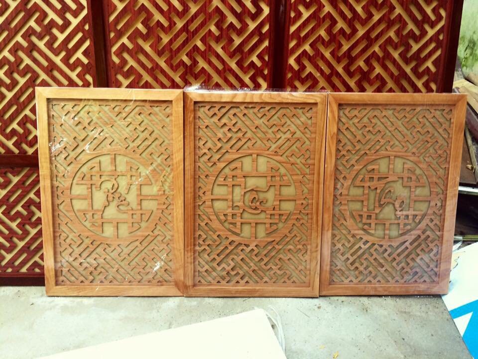 Mẫu bàn thờ chung cư kt 69 bằng gỗ sồi + ám khói