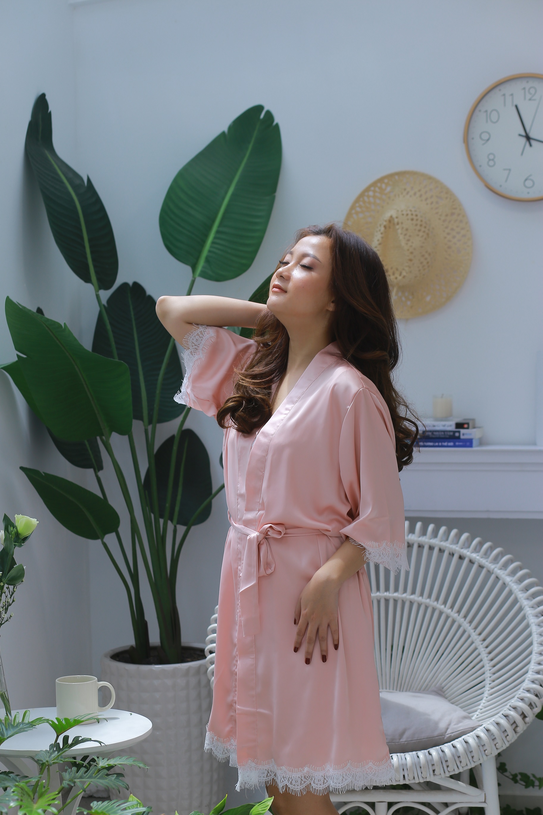 Áo choàng lụa phối ren mi xinh xắn-Màu Hồng Pastel TẶNG KÈM ĐAI ÁO