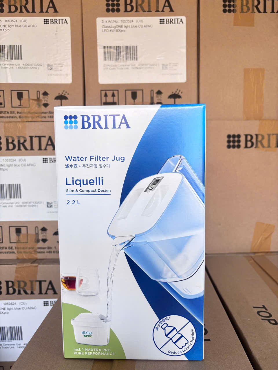 Bình lọc nước BRITA Liquelli White 2.2L (có sẵn 1 lõi lọc Maxtra Pro 150L)