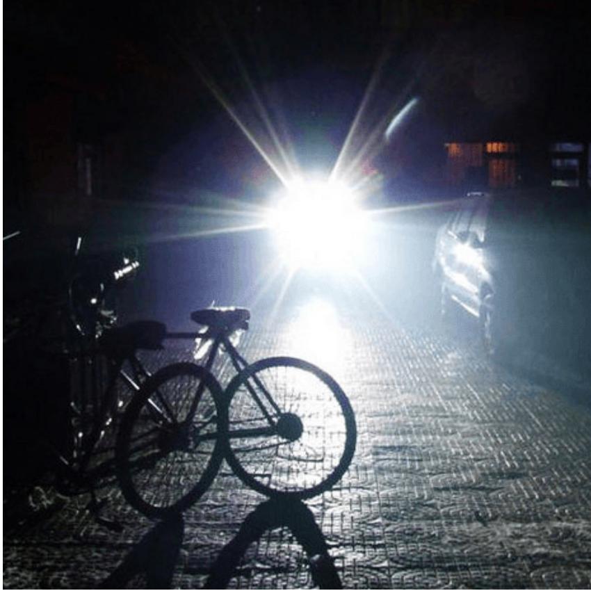Đèn pha trợ sáng 4 LED cho xe máy, xe điện (so so nice - màu trắng- new) F