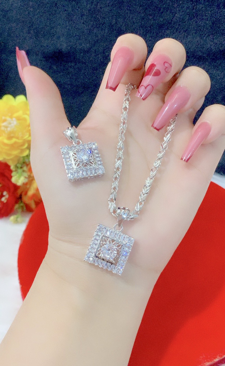 Dây chuyền mặt xoàn vuông mạ bạch .kim cao cấp AP714