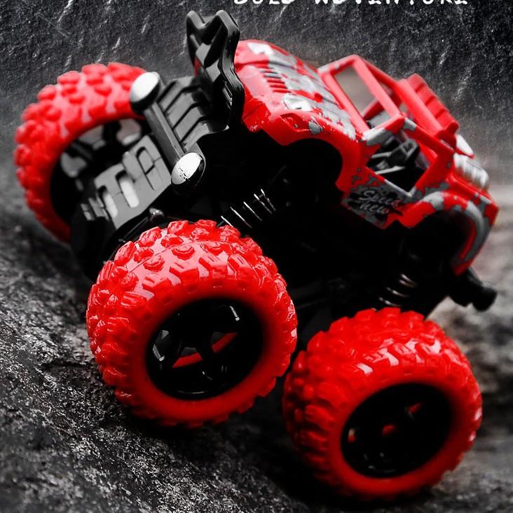 Xe ô tô địa hình Nhào Lộn chi tiết Y Như Thật Monster truck