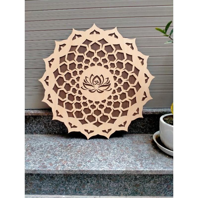 ( Độc)Tranh Gỗ Decor Hoa Mandala Chữ Om Treo Tường Phòng Thiền , Yoga 60cm