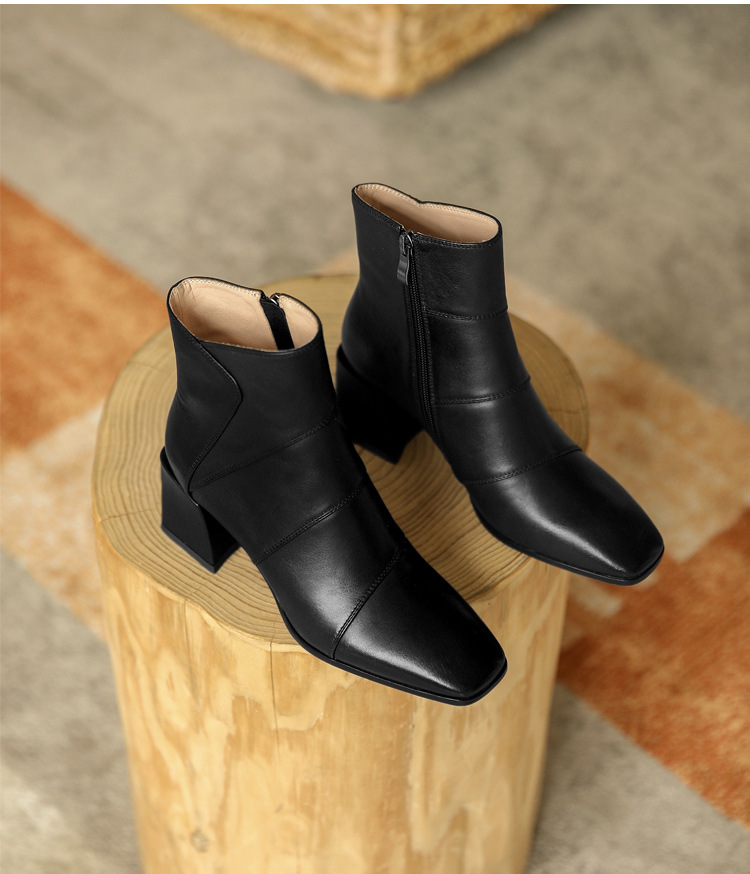 Giày Boots mũi vuông dây kéo bên hông thời trang mùa đông
