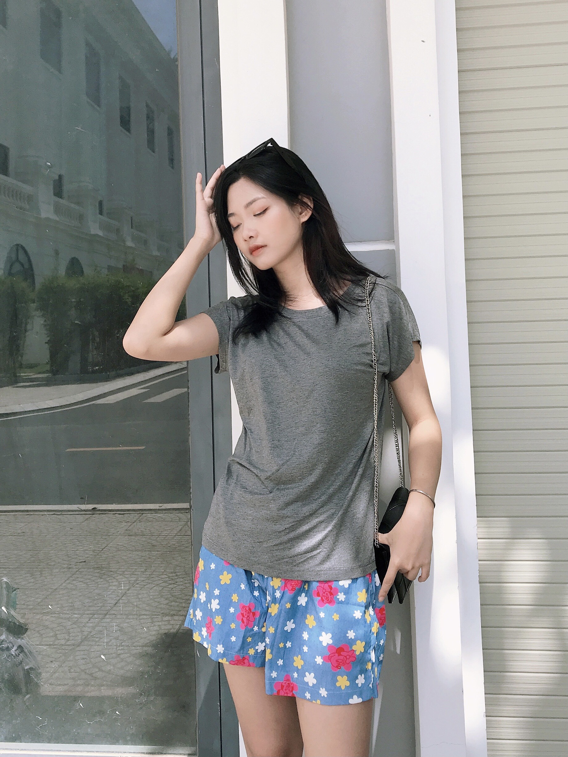 Áo thun dạo phố Xám đậm