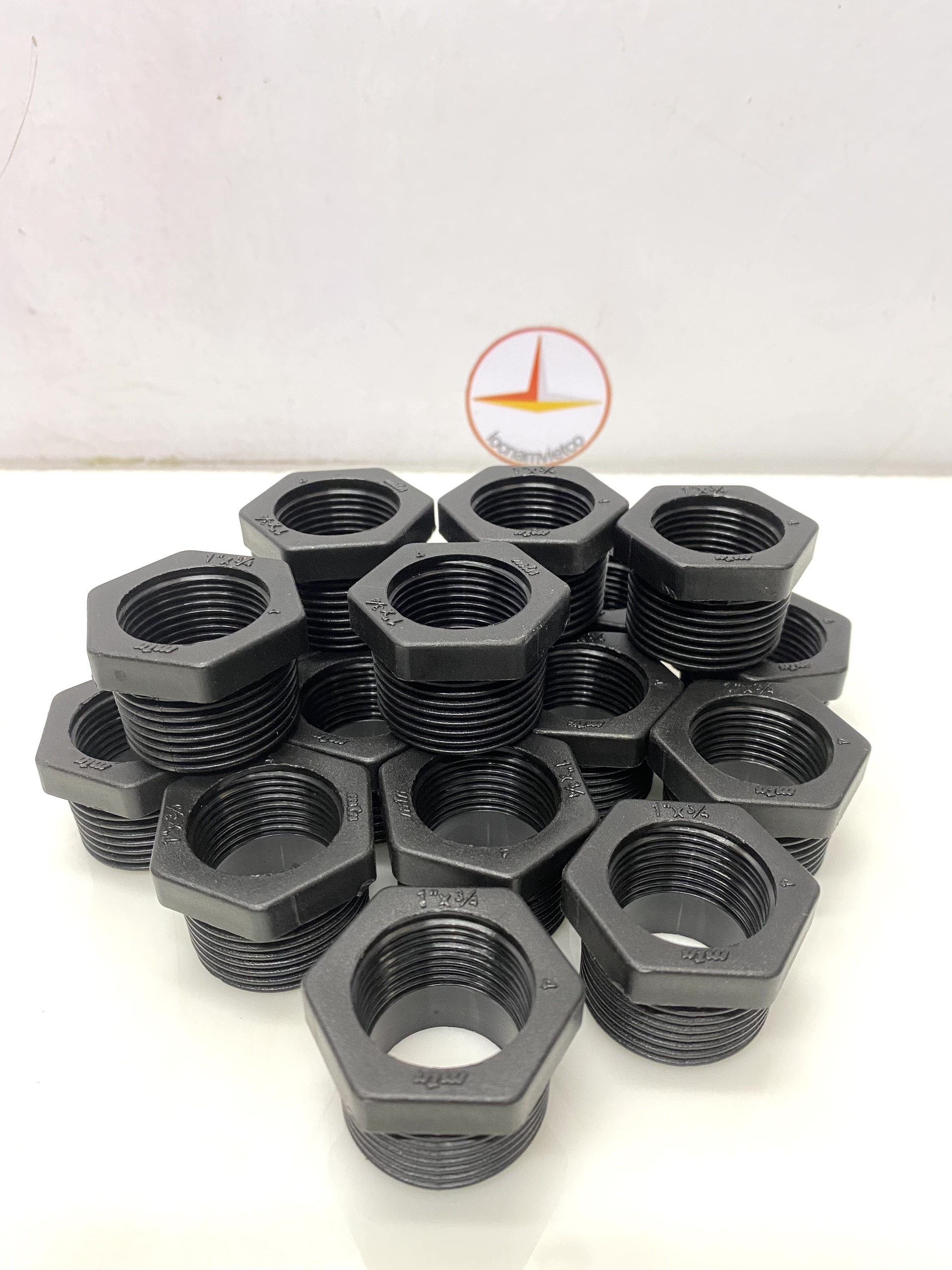 Chuyển bậc ren HDPE( ren ngoài 27 - ren trong 21 )_4 cái