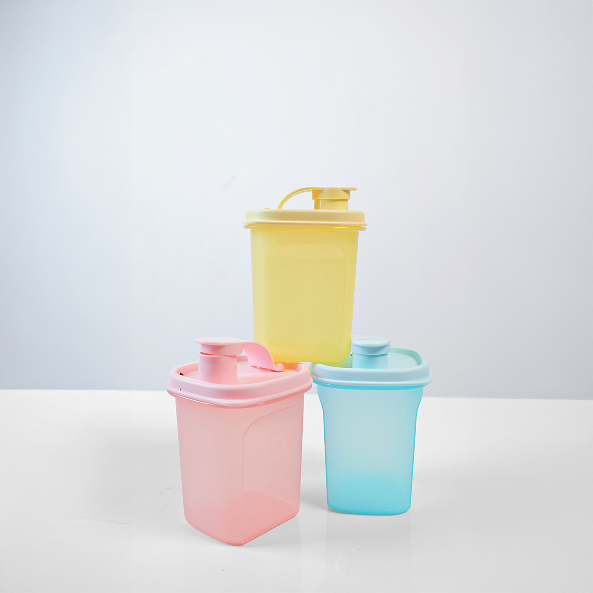 Bộ 3 bình đựng nước Tupperware Slim Line Mini 350ml