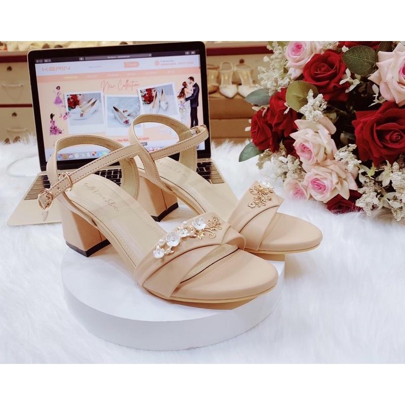 Sandal kết hoa 6p
