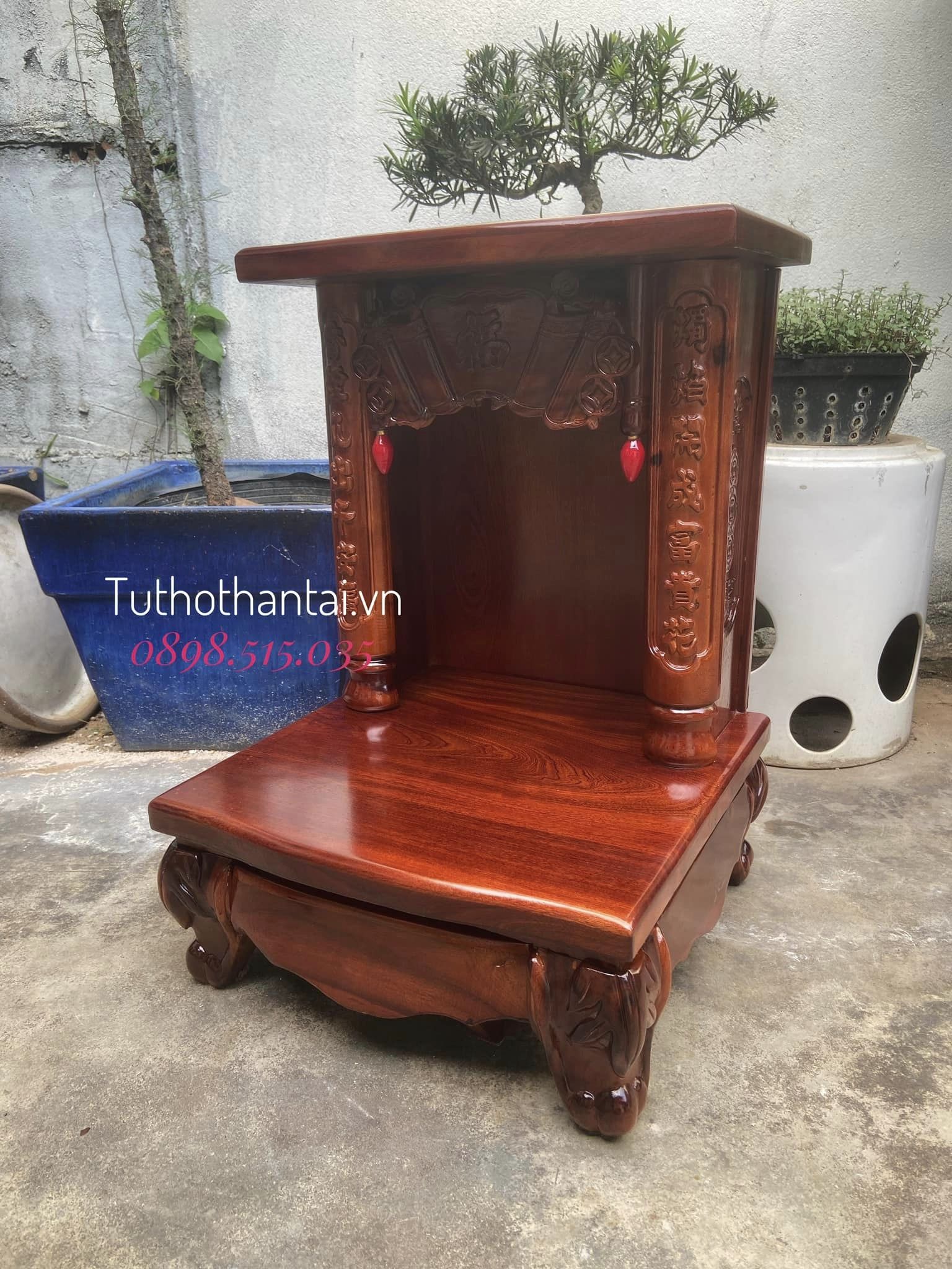 Bàn thờ thần tài gỗ Tràm mẫu hiện đại 48 x 68cm