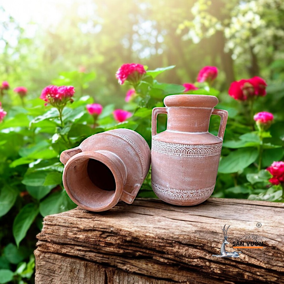 Bình Gốm Hai Quai Hoa Văn Thổ Cẩm R10xH6cm