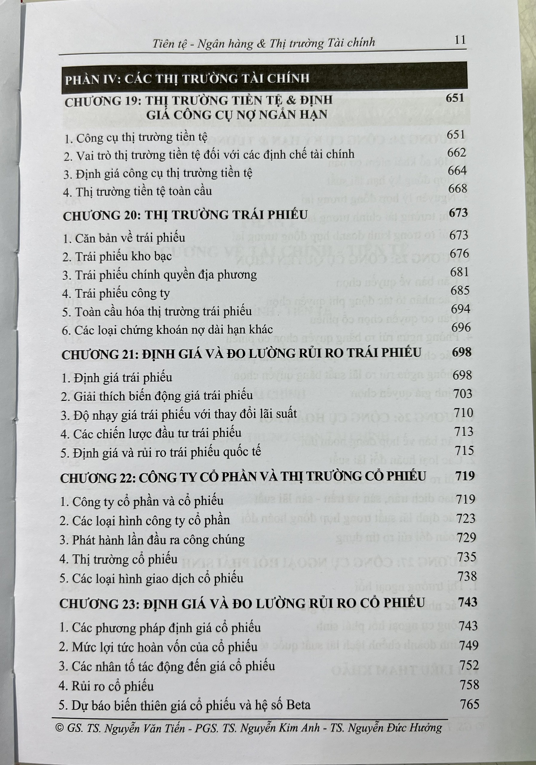 Tiền tệ - ngân hàng &amp; thị trường tài chính Dành cho: Học viên cao học &amp; NCS - Nhà Tài chính - Ngân hàng