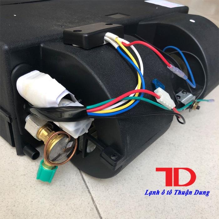 Bộ Dàn Lạnh Ô Tô 404, mô tơ quạt dàn lạnh Loại 12V - Điện Lạnh Ô Tô Thuận Dung