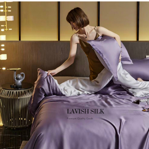 Trọn Bộ Ga Gối Lụa Kèm Chăn Sẵn Ruột + Tặng Bộ Quà Tặng Lavish Silk Cao Cấp - Tím Mix Bạc Kim
