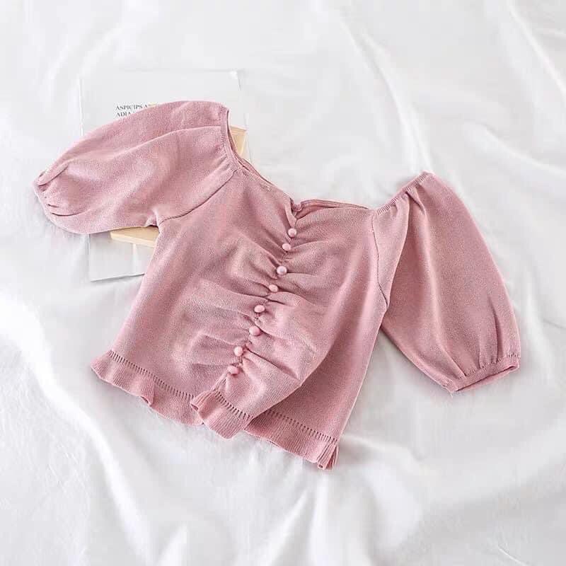 QC410 Áo len trễ vai đính nút
