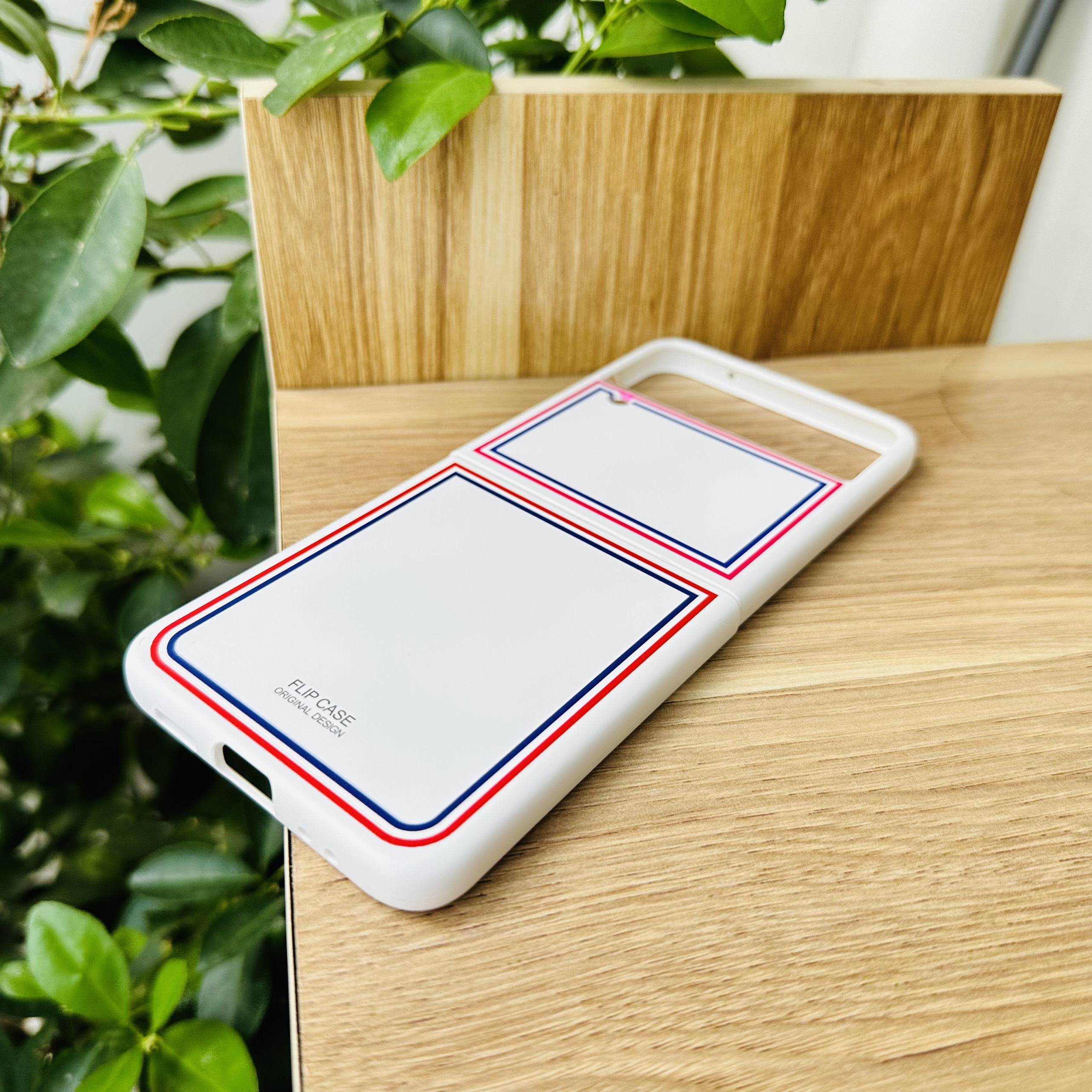 Ốp lưng dành cho Galaxy Z FLip 4 Likgus Premium- Hàng chính hãng