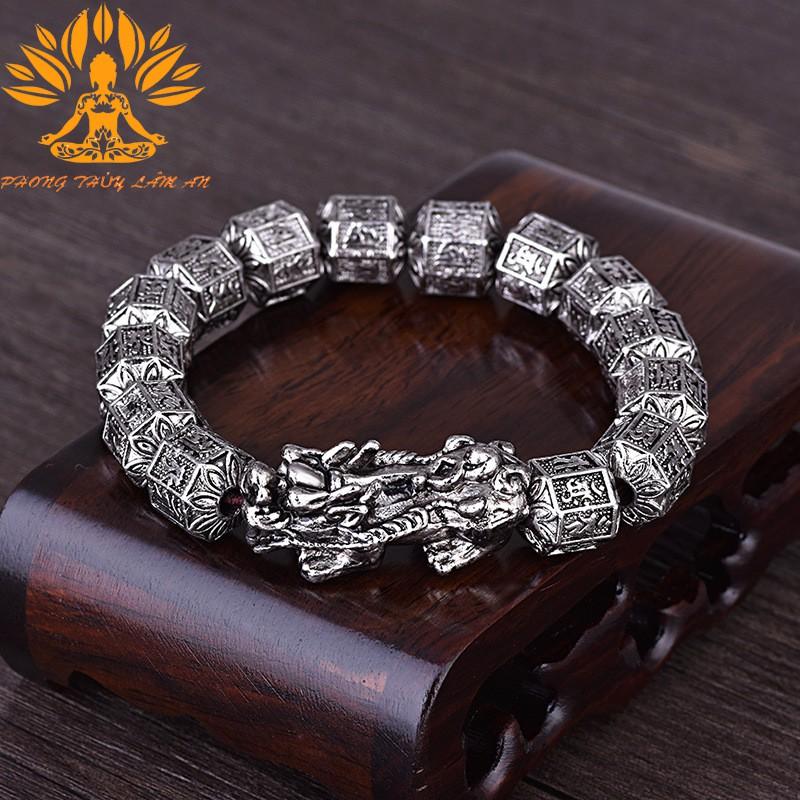 VÒNG TAY TỲ HƯU TITAN CHẠM KHẮC CHỮ PHẬT TÌNH DUYÊN MAY MẮN TÀI LỘC TẶNG KÈM HỘP GẤM CAO CẤP TÌ HƯU