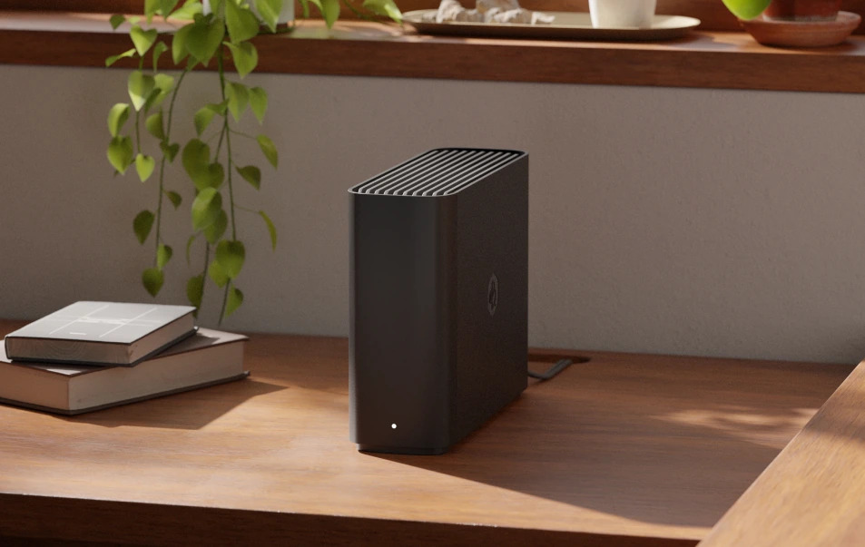 Ổ cứng mạng Synology BeeStation BST150 4TB USB A/C 3.2 Gen 1 Up to 1050MB/s - Hàng chính hãng