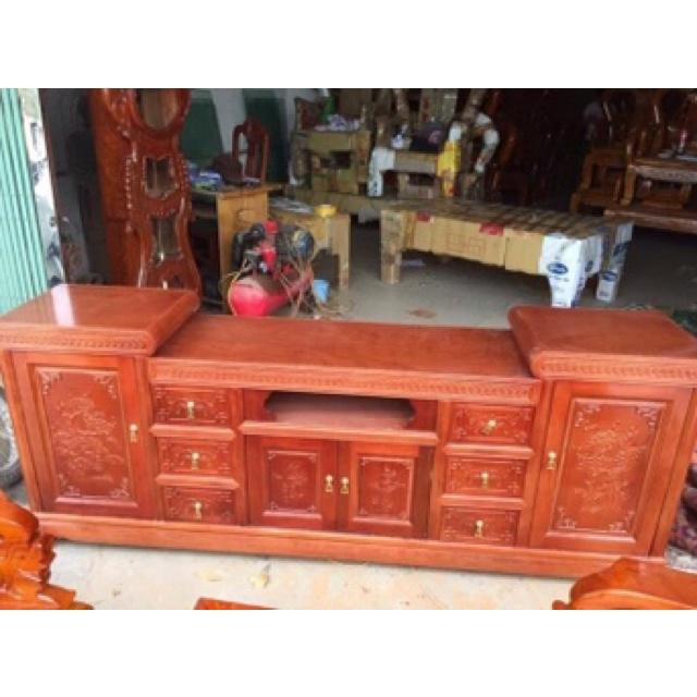 Kệ tivi gỗ soan đào 2m2
