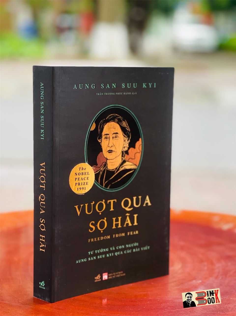 VƯỢT QUA SỢ HÃI -