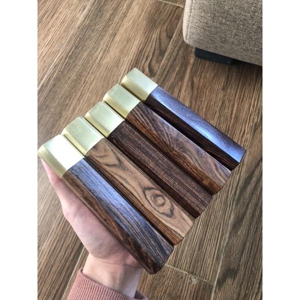 Chuôi cẩm khâu đồng