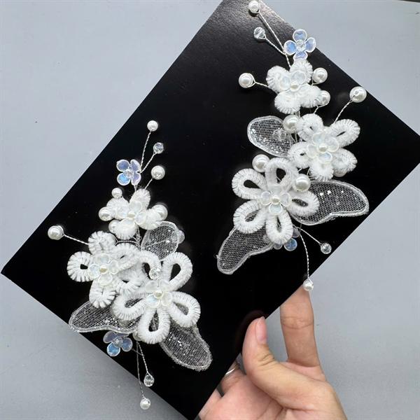 Cài tóc cô dâu hoa kẽm nhung nhỏ đính lá nhũ kim tuyến