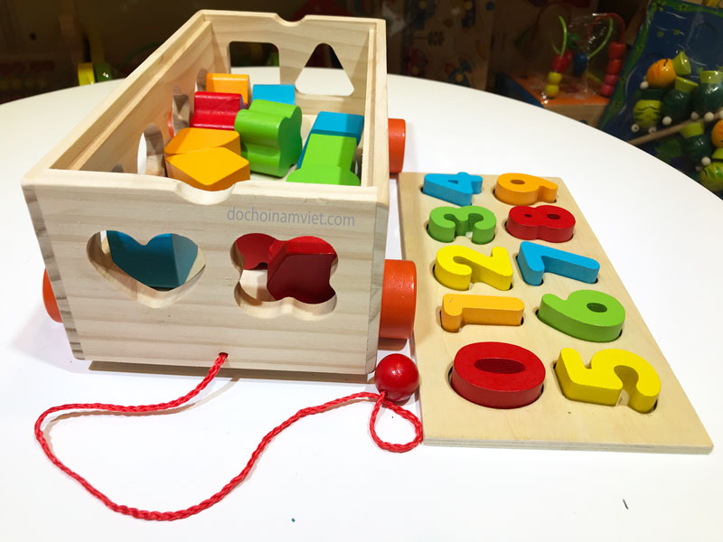 Đồ chơi xe kéo thả hình khối và số cho bé vui học bằng gỗ