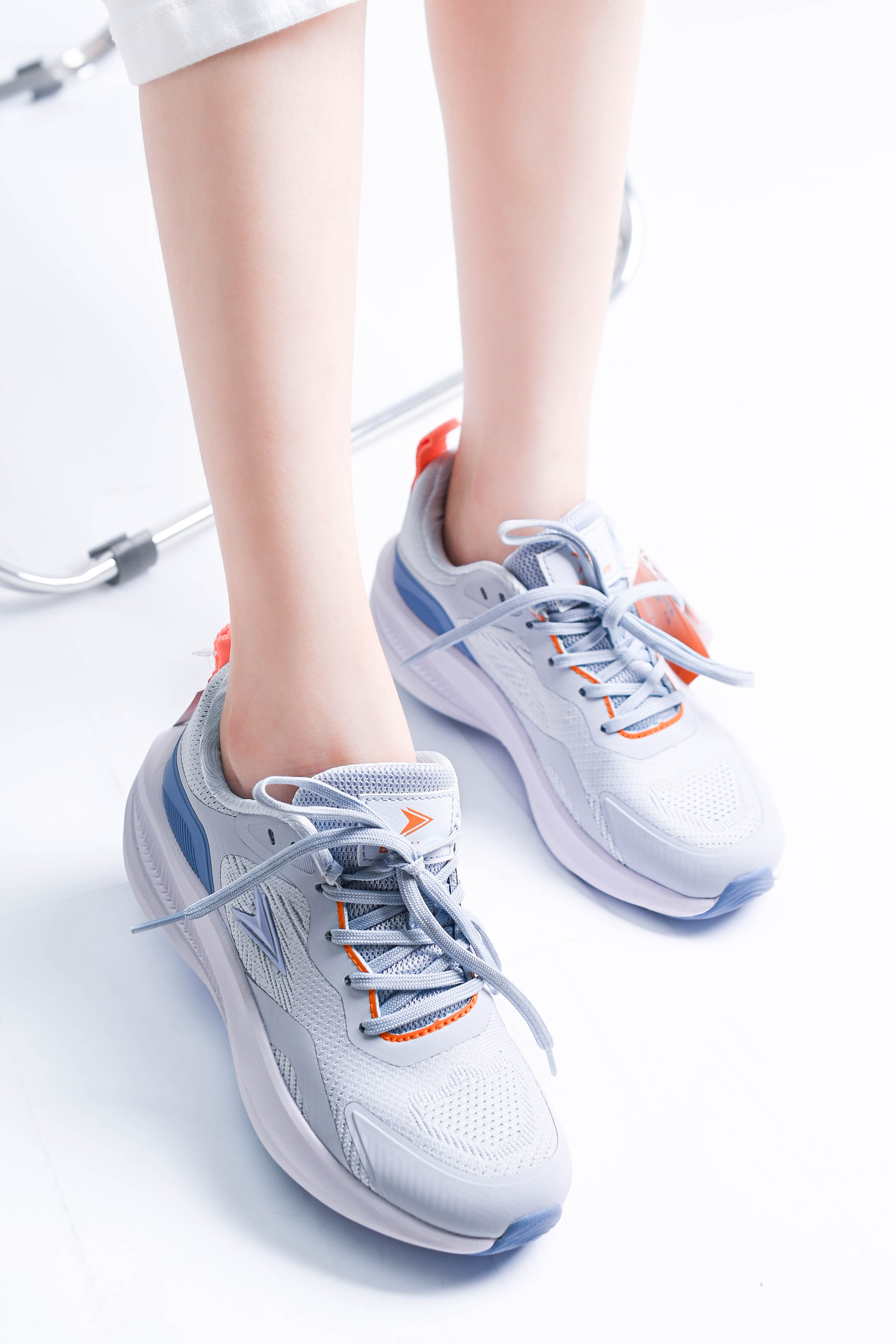 Giày thể thao Bitis Hunter nữ (35-39) 869k