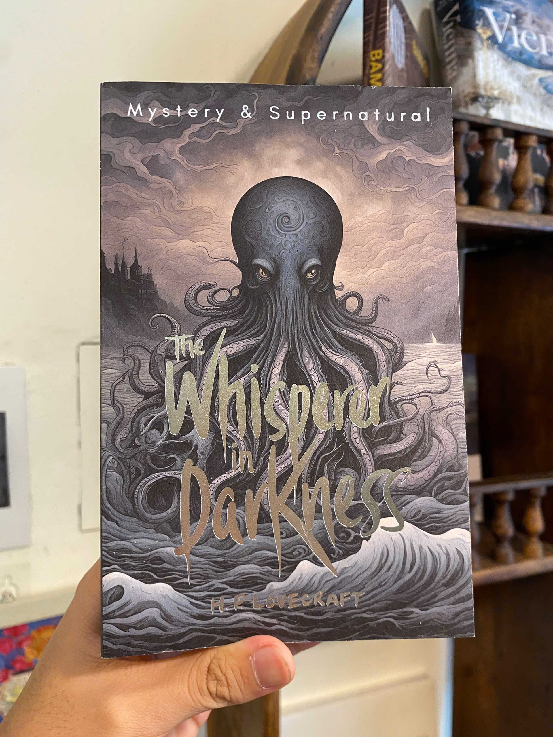 Sách - The Whisperer in Darkness: Collected Stories Vol 1 by H.P. Lovecraft | Classic Literature