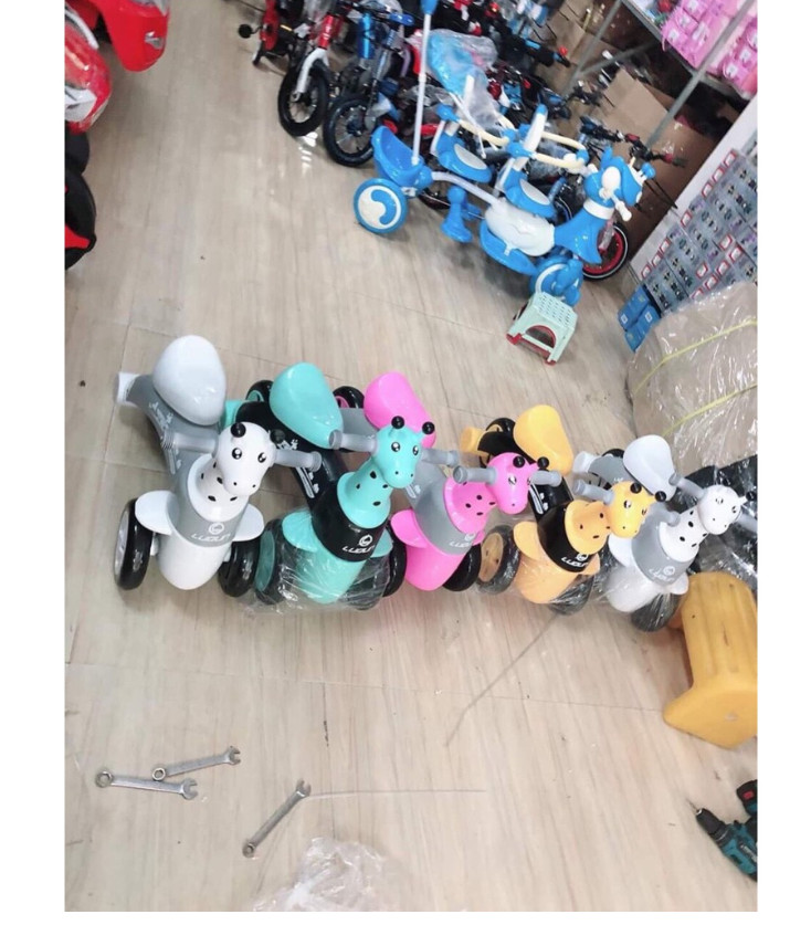 XE CHÒI CHÂN HÌNH CON HƯƠU DÀNH CHO BÉ TỪ 1 ĐẾ 4 TUỐI HIẾU ĐỘNG