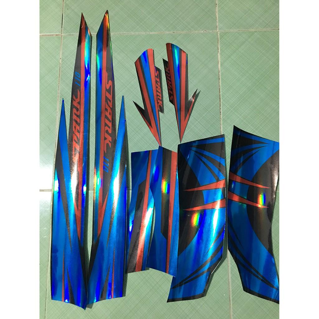 Tem sirius 110 spark xanh đen crom