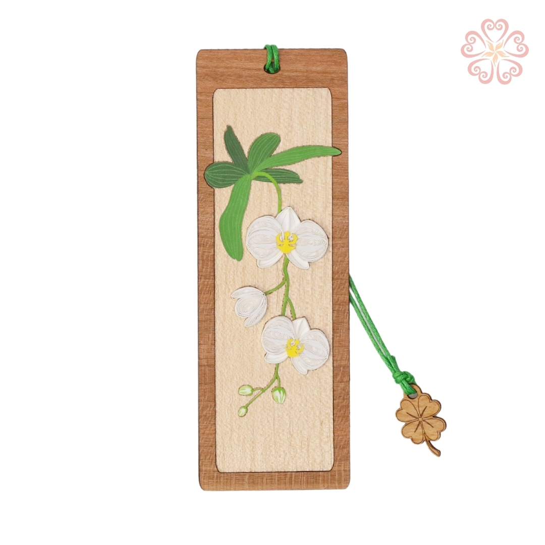 Bookmark giấy xoắn - hoa huệ trắng - nhiều mẫu mã - kích thước 13.5 x 5.3 cm