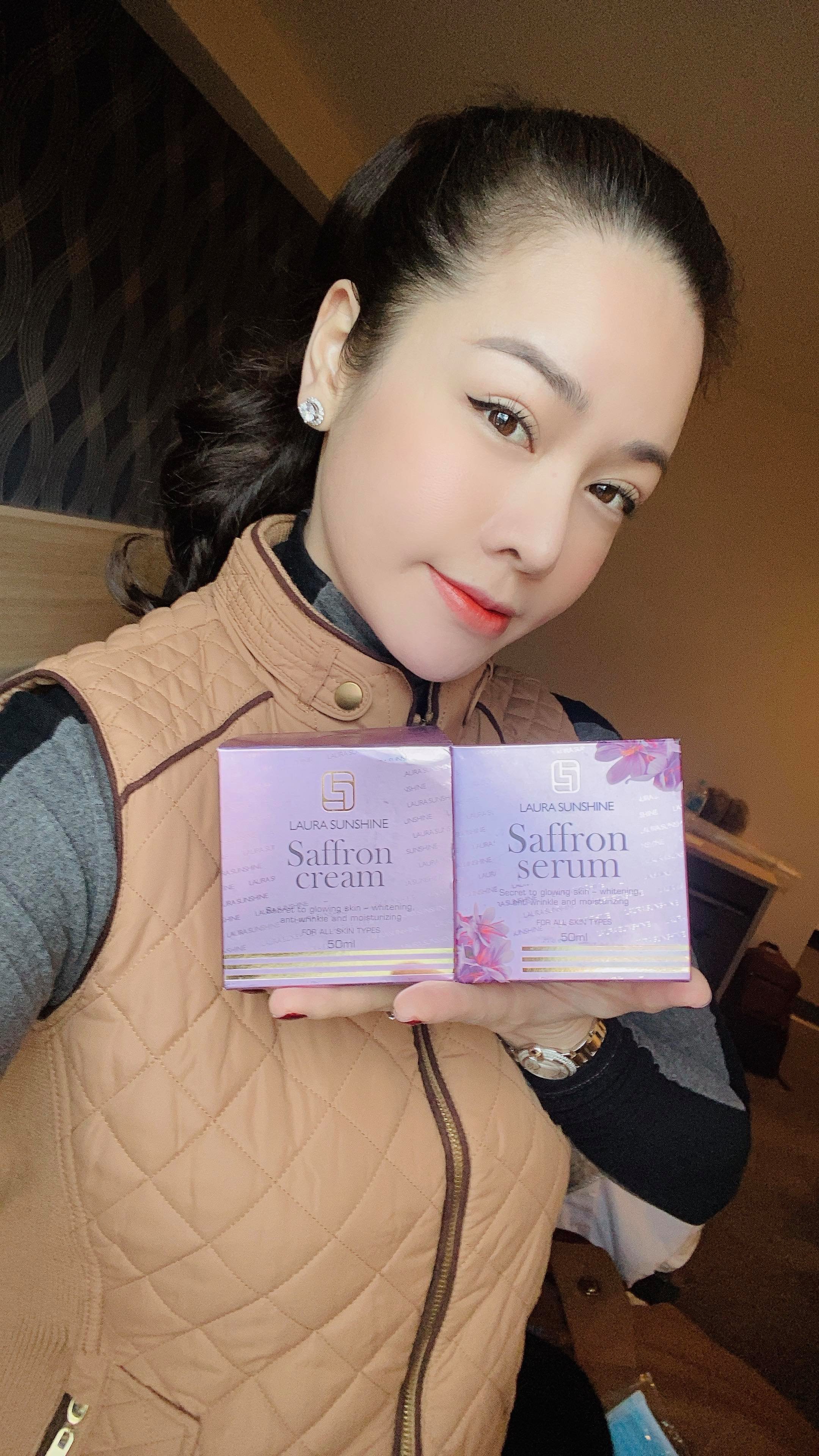 Serum Nhụy Hoa Nghệ Tây Laura Sunshine Saffron Serum 50ml