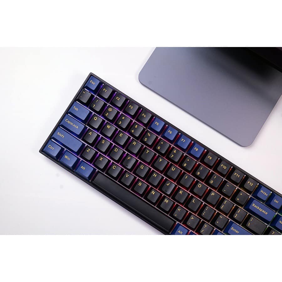 Bàn phím cơ không dây Dual Mode Newmen GM1000(Phiên bản Tiên Hạc-Trăng &amp; Mây đặc sắc),Hotswap,Keycap PBT double-shot,LED RGB, đa chế độ kết nối (Bluetooth 5.0/Wired/2.4G)-Hàng chính hãng, bảo hành 24 tháng