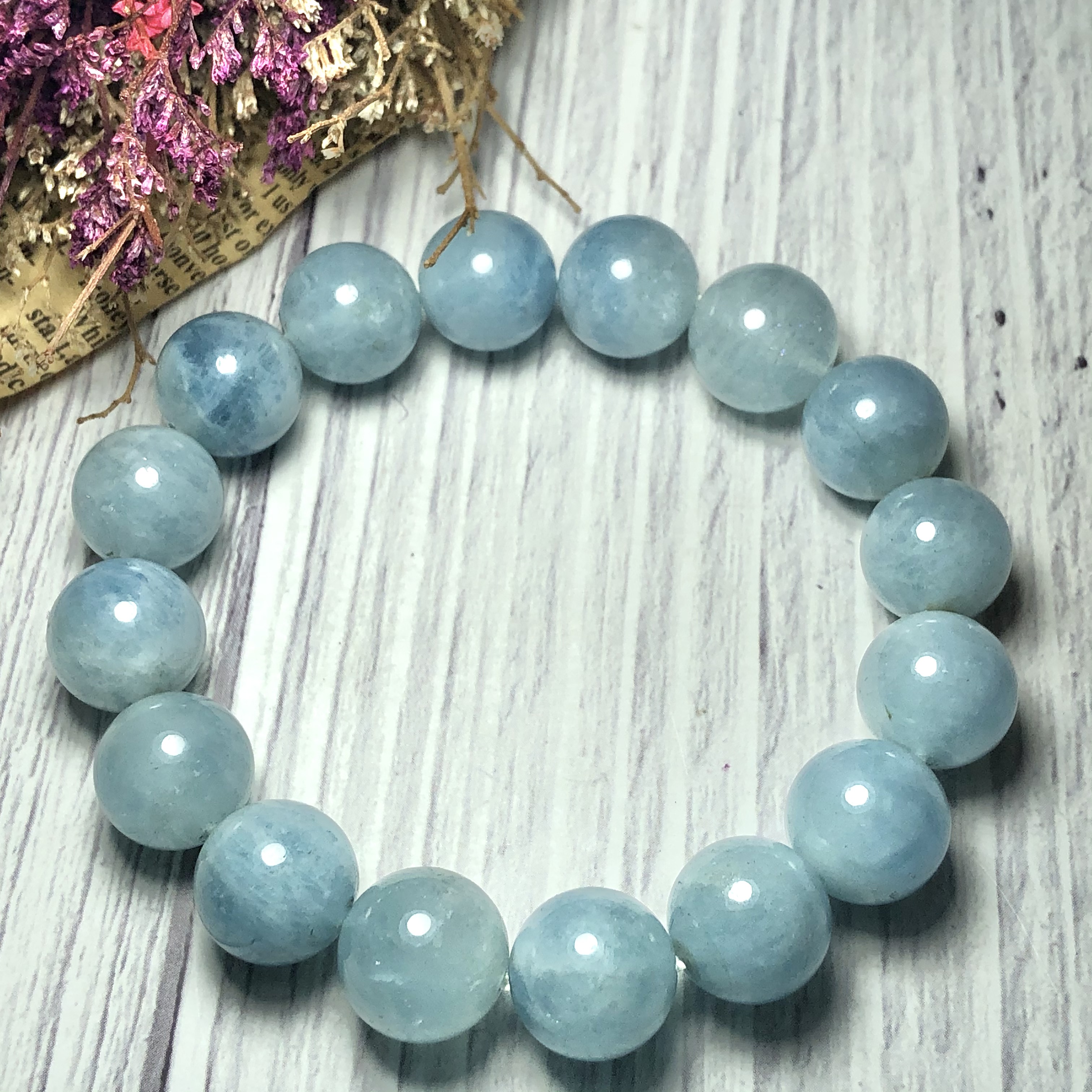 Vòng tay đá Aquamarine 12mm