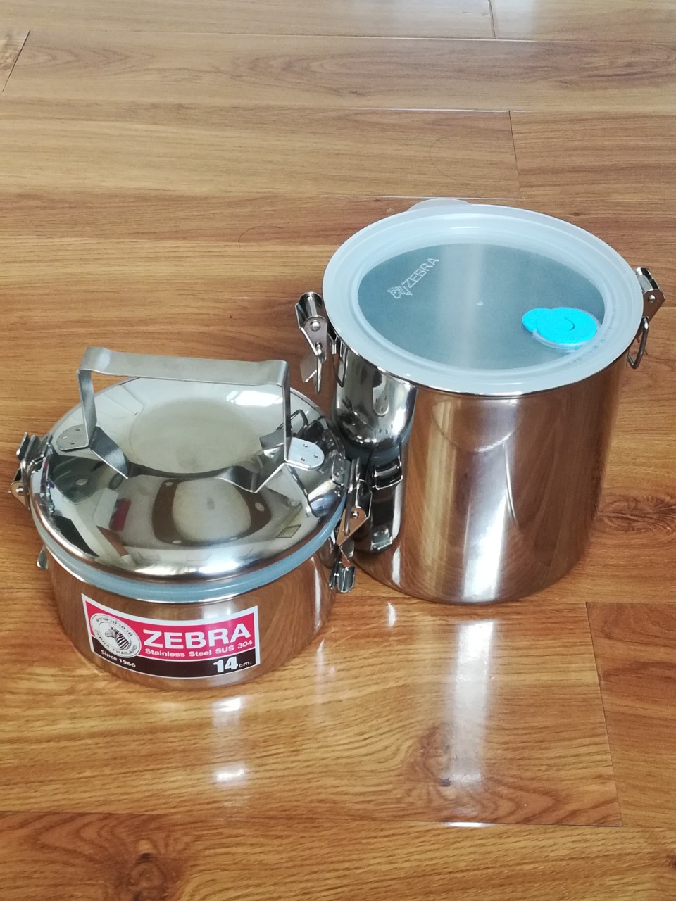 Camen Inox Zebra Thái Lan Chống Tràn 14cm 2 Ngăn-150255